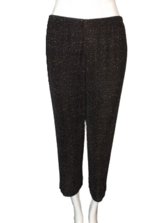 Chico's Pants - CHICO'S TRAVELERS Crop Pants, 1/M, Black/Off-white Geo print, Capri, Stretchy